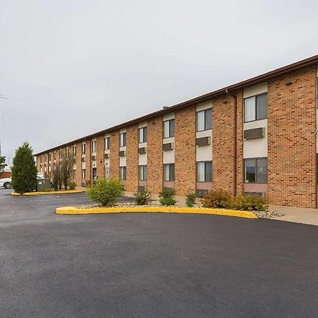 Quality Inn Waverly Bagian luar foto