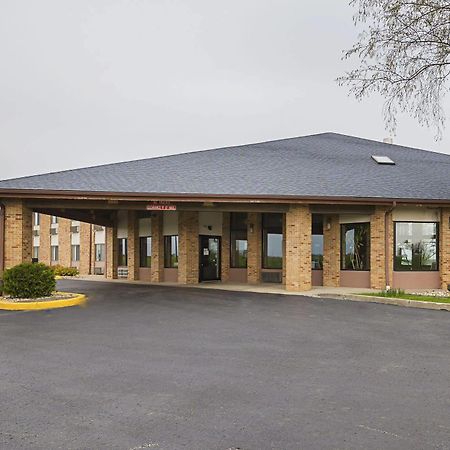 Quality Inn Waverly Bagian luar foto